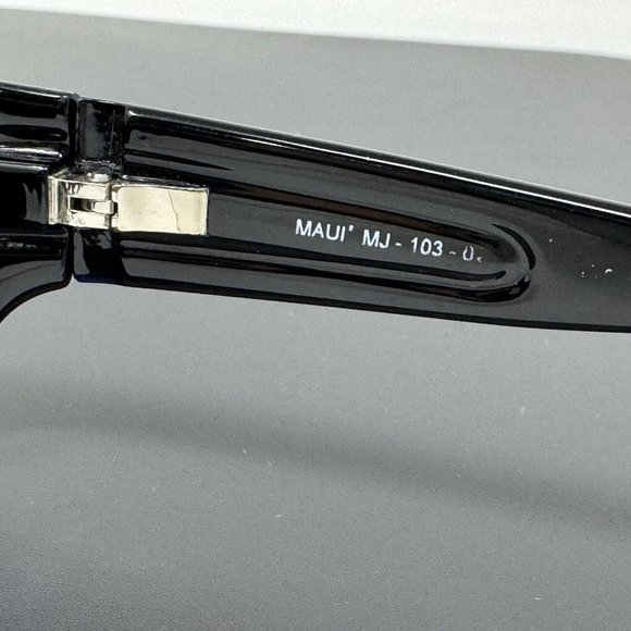 Maui Jim Mj-103-02 Sunglasses Mens Black Wrap Gray Lens 55-22-129 main image 6